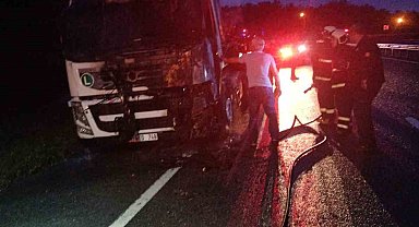 Seyir halindeki tırda korkutan yangın