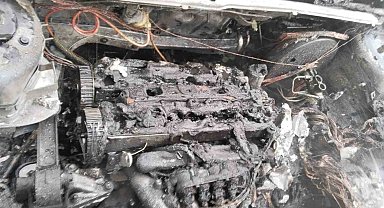 Seyir halindeyken alev aldı, itfaiyenin müdahalesi faciayı önledi