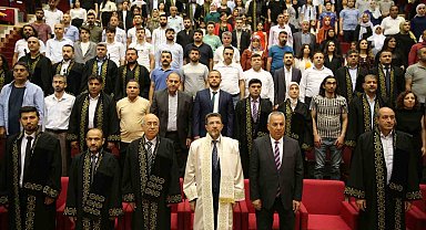 Şırnak Üniversitesi'nde mezuniyet coşkusu