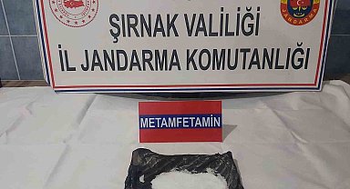 Şırnak'ta rehabilitasyon merkezi müdürünün aracında metamfetamin bulundu
