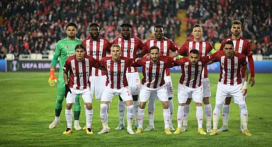 Sivasspor, Avrupa devlerini geride bıraktı