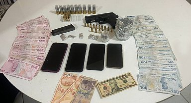 Siverek'te uyuşturucu tacirlerine operasyon: 10 gözaltı