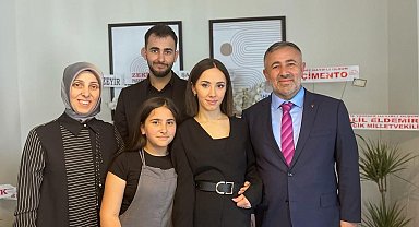 Siyasileri bir araya getiren açılış