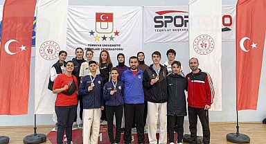 SUBÜ'den tekvandoda 3 madalya 1 kupa