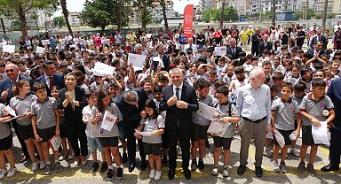 Takdir alan 4 kız öğrencinin de adı Elif