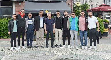 Takımdan arkadaşlarını en güzel günlerinde yalnız bırakmadılar