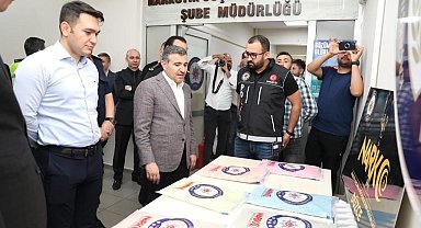 TEM'de durdurulan otomobil uyuşturucu deposu çıktı: 34 bin hap ele geçirildi