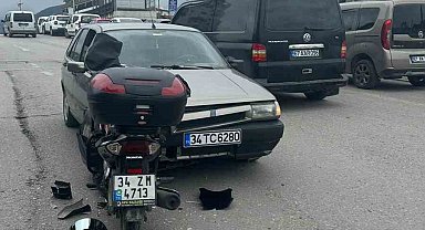 Ters şeride giren otomobil motosiklete çarptı: 1 yaralı