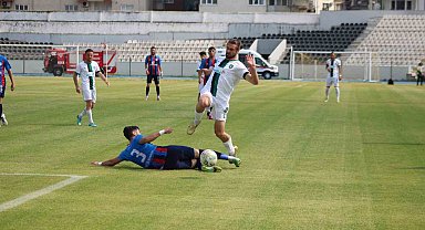 TFF 3. Lig: Efeler 09 SFK: 2 - Beyoğlu Yeni Çarşı Spor: 2