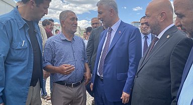 Ticaret Bakanı Bolat depremzedelerle bir araya geldi