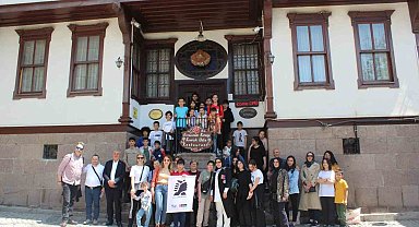 TİKAV, deprem bölgesinden gelen öğrenci ve velilere destek programı başlattı