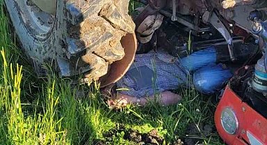 Traktörün altında kalan yaşlı adam hayatını kaybetti