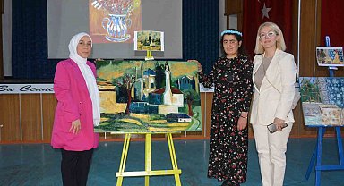 Türkiye'de ilk kez özel eğitim öğrencisi kendi sergisini açtı