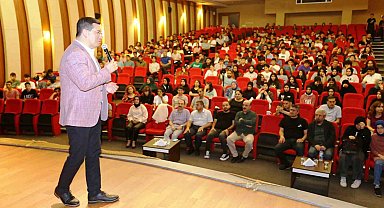 Tütüncü: "Antalya'nın en büyük kütüphanesini açıyoruz"