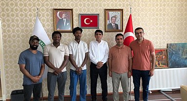 Uluslararası Öğrenci Topluluğu, Rektör Alma'yı Ziyaret Etti