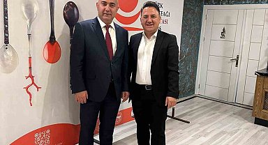 Ünlü isimden Azerbaycan'ın 105. Bağımsızlık Yılı kutlamalarına katkı