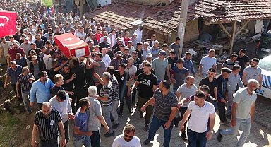 Uşak şehidini son yolculuğuna uğurladı