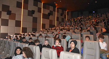 Uşak'ta 156 bin kişi 215 sinema filmi izledi