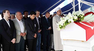 Usta gazeteci Mehmet Barlas son yolcuğuna uğurlandı