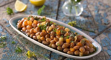 Uzmanlardan "yaz mevsiminin gelmesiyle bakliyatları sofralarınızdan uzaklaştırmayın" önerisi