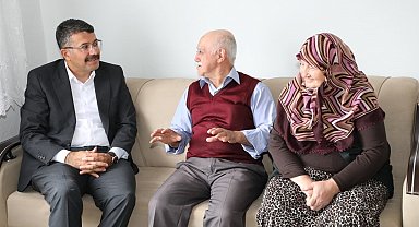 Vali Ali Çelik, Babalar Günü'nü şehit babalarıyla geçirdi