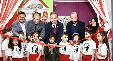 Vali Kızılkaya, minik öğrencilerle bir araya geldi