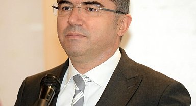 Vali Memiş; Babalık yeri doldurulamayacak bir değerdir