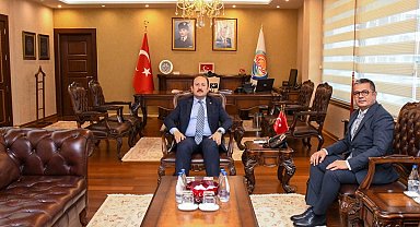 Vali Pehlivan, Mersin'de devam eden altyapı projelerini değerlendirildi