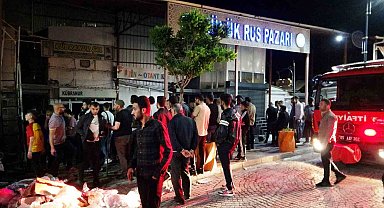 Van'daki Büyük Rus Pazarı'nda korkutan yangın