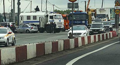 Wagner askerlerinin ilerleyişine karşı Lipetsk'te hendekler kazıldı