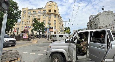Wagner savaşçıları Rostov sokaklarında