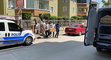 Yalnız yaşayan 64 yaşındaki adam evinde ölü bulundu