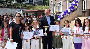 Yalova'da 56 bin öğrenci karne heyecanı yaşadı