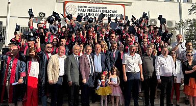 Yarım asır sonra gelen diploma sevinci