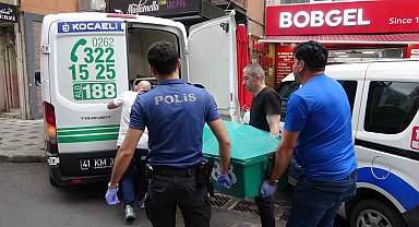 Yaşlı adam evinde ölü bulundu