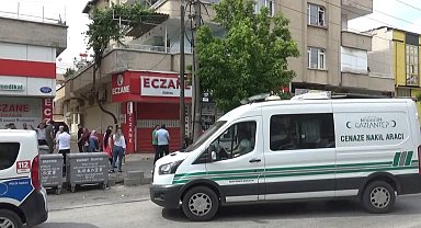 Yaşlı kadın evinde ölü bulundu