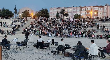 Yaza merhaba konseri izleyicilerden tam not aldı