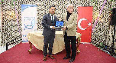 Yazar Prof. Dr. Nurullah Genç sevenleriyle buluştu