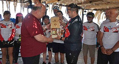 Yenişehir'den pedal çeviren bisikletliler KKTC turunu tamamladı