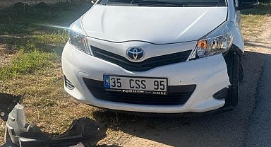 Yola aniden çıkan başıboş köpekler 2 ayrı kazaya sebep oldu