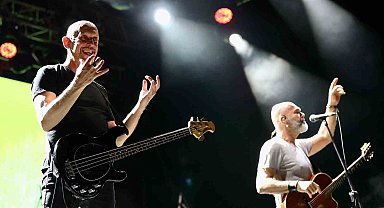 Yüksek Sadakat söyledi, Bergama coştu