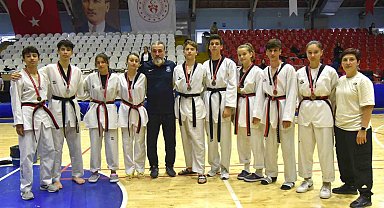 Yunusemreli gençler Karaman biletini kaptı