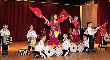 Yüreğir Belediyesi kreşlerinde mezuniyet sevinci