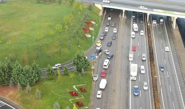 Kartal'da ters yöne girip trafiği birbirine kattılar