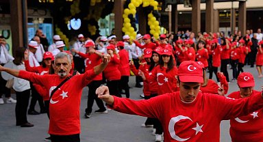 100. yılda 100 efe ile zeybek oynadılar