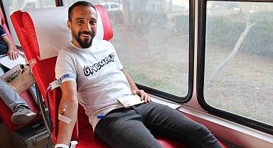100. yılda 100 ünite kan bağışı