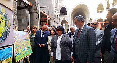 100. Yılda Türkiye-Azerbaycan dostluk vurgusu