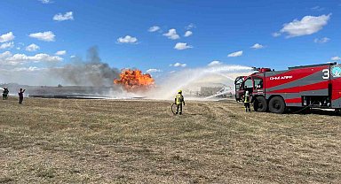 106 kişinin bulunduğu uçağın düştüğü senaryosu ile tatbikat düzenlendi