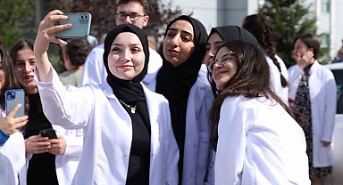 123 tıp öğrencisinin beyaz önlük heyecanı