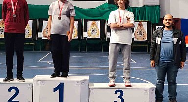 25 okçu hedefi vurmak için yarıştı